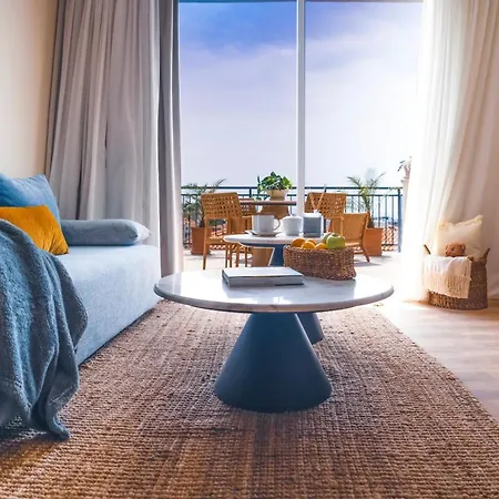 Sanders Seaview