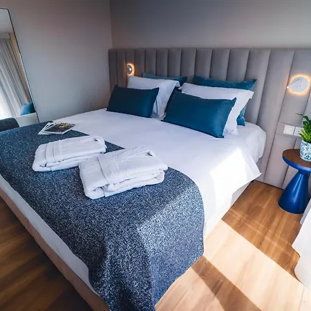 Sanders Seaview Apartament Klorakas